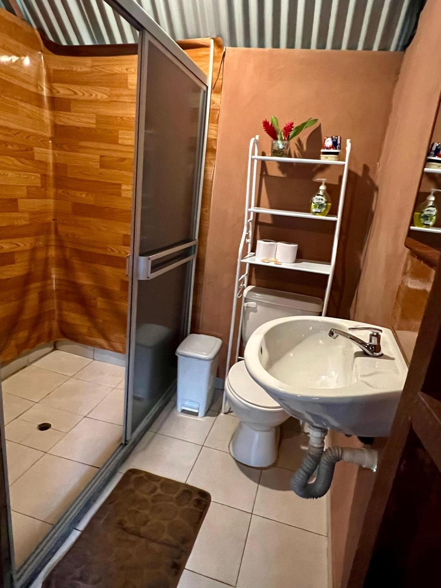 Hotel Tronco Tambopata Adventure à Puerto Maldonado Extérieur photo