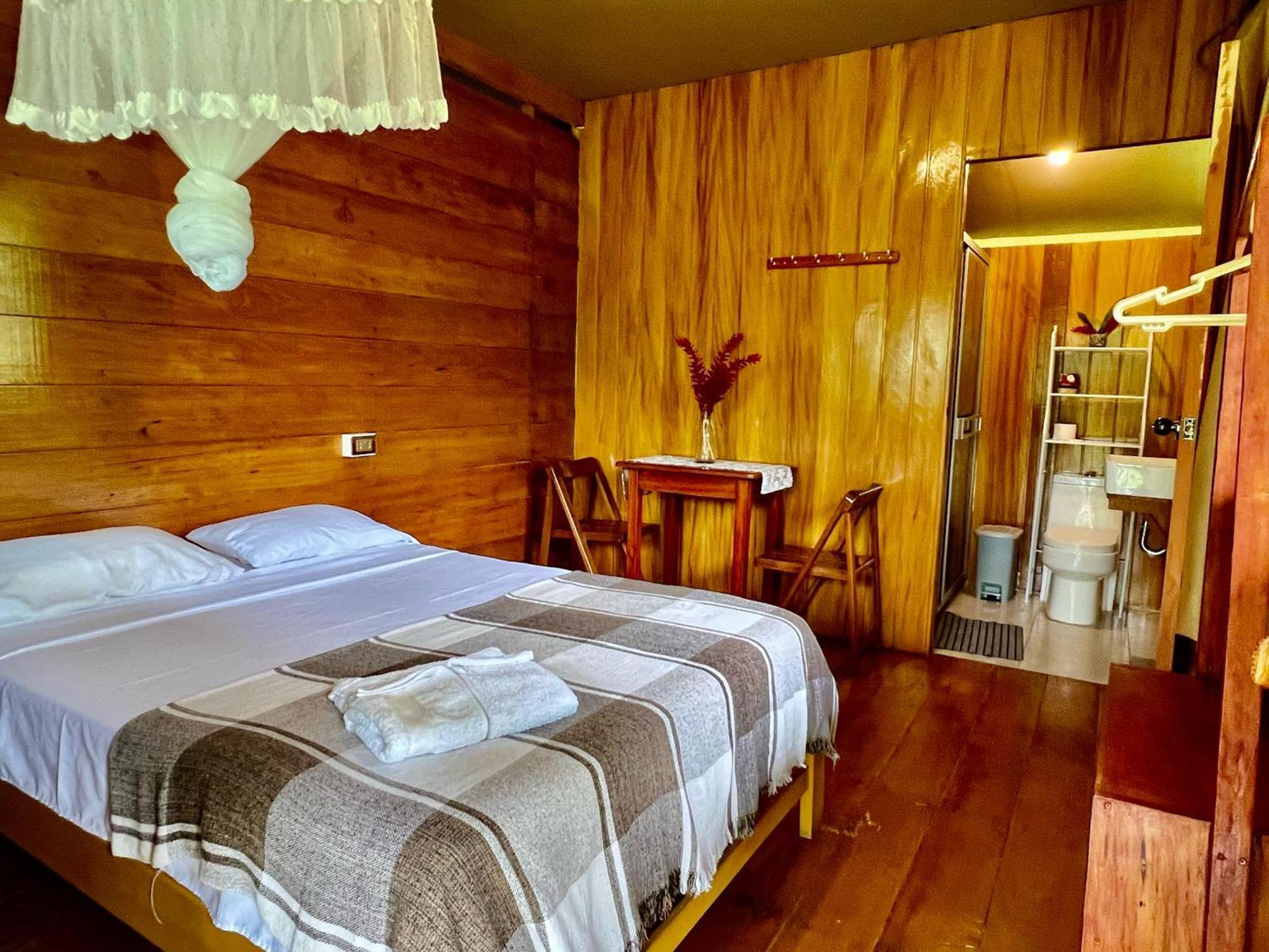 Hotel Tronco Tambopata Adventure à Puerto Maldonado Extérieur photo